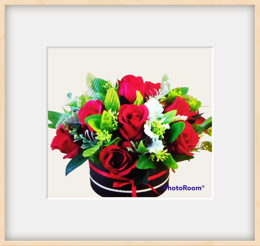 Hat box 'Be Mine Forever'